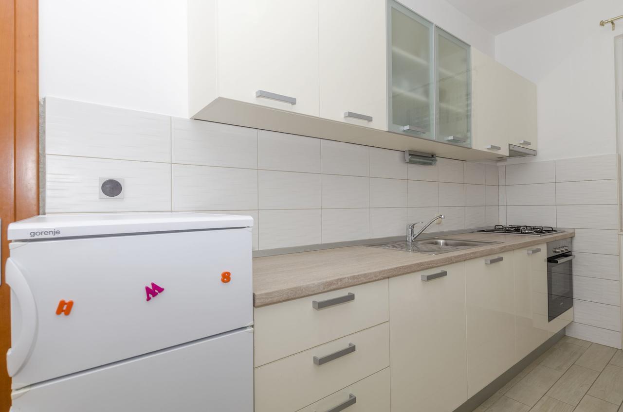 Apartment Eva P. Primošten Exteriör bild